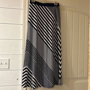 Navy & white maxi skirt